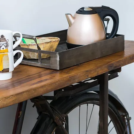 L'attrap'reves : Le Confort Hotelier, La Convivialite En Bed & Breakfast