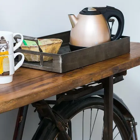 L'attrap'reves : Le Confort Hotelier, La Convivialite En Bed & Breakfast 3*