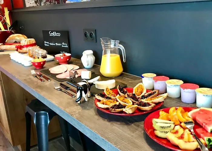 L'attrap'reves : Le Confort Hotelier, La Convivialite En Bed & Breakfast 3*